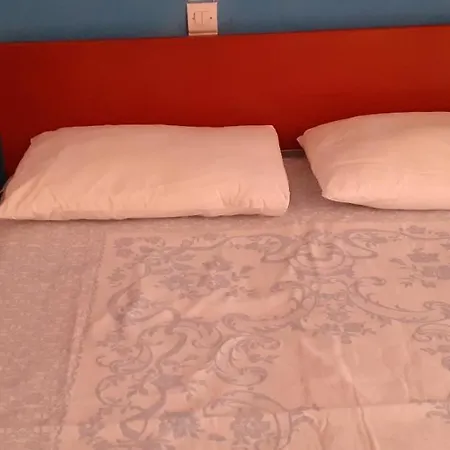 Hotel Pame Pantheos *